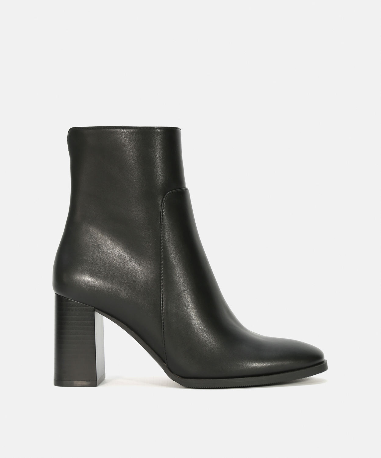 Botins b&aacute;sicos salto madeira image number null